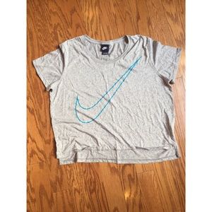 Nike | Women’s Workout Top